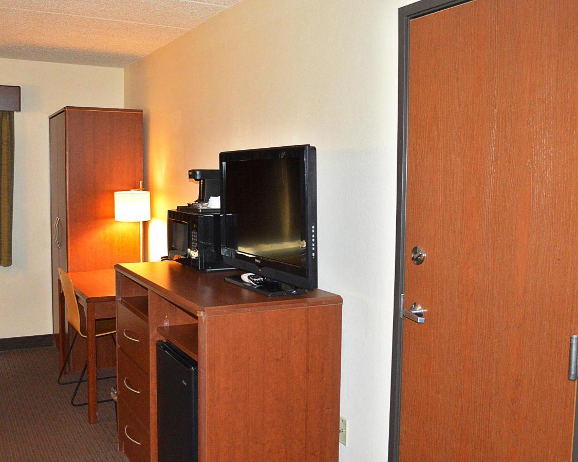 Americinn By Wyndham Spencer Extérieur photo