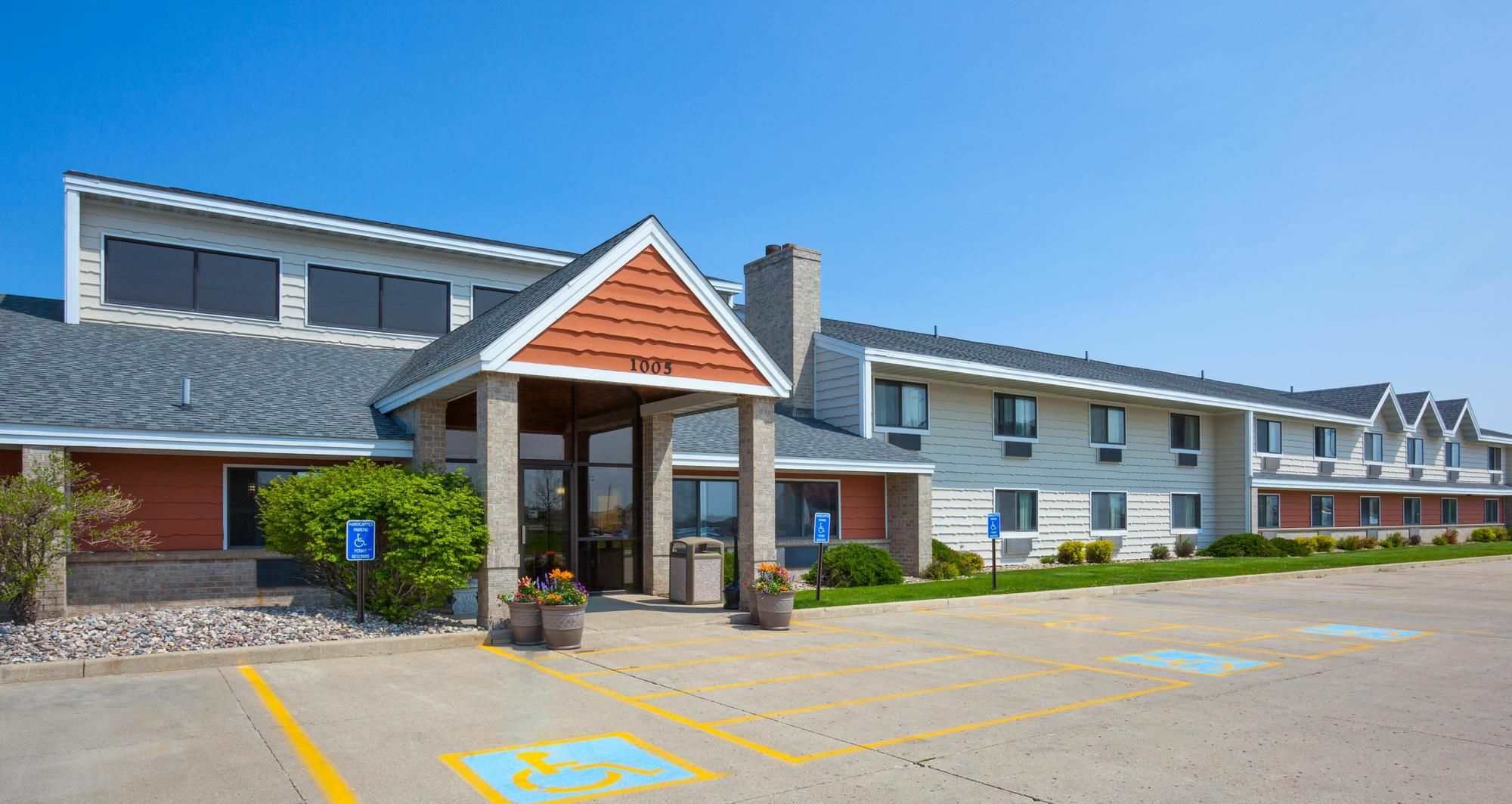 Americinn By Wyndham Spencer Extérieur photo